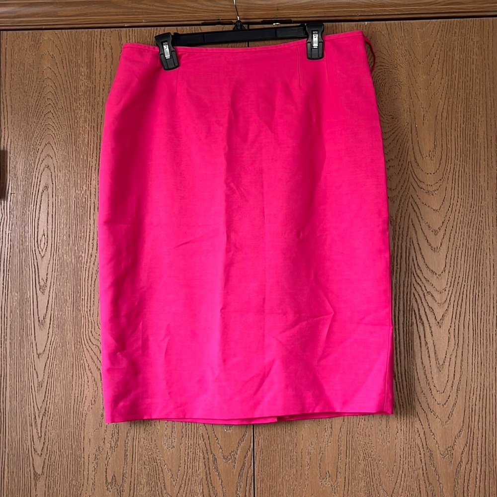 Gorgeous Hot Pink Pencil Skirt